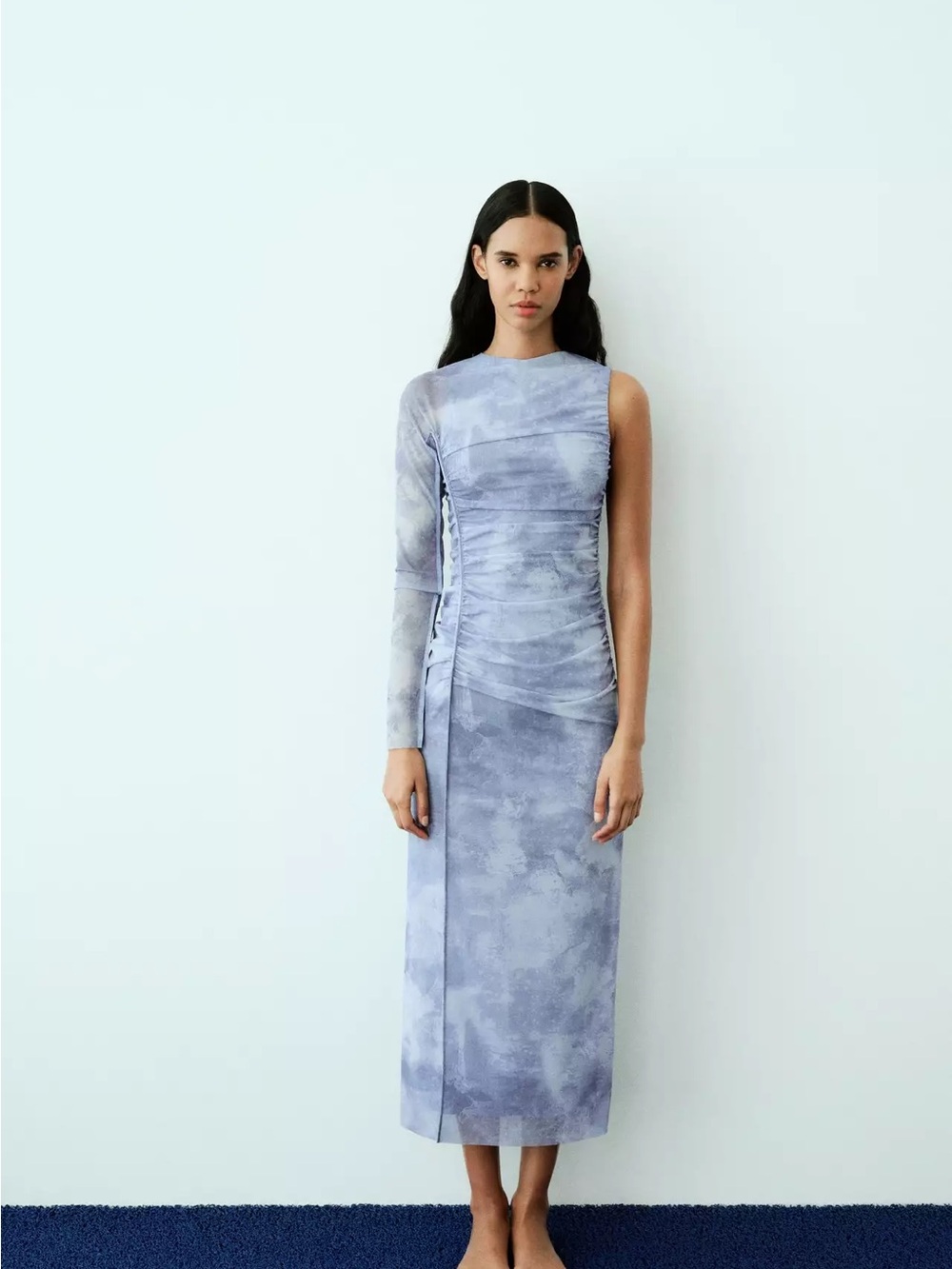 Zara Lavender One-Sleeve Ruched Midi Dress